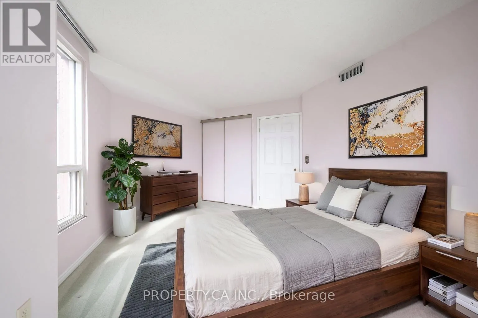 708 - 7 CONCORDE PLACE