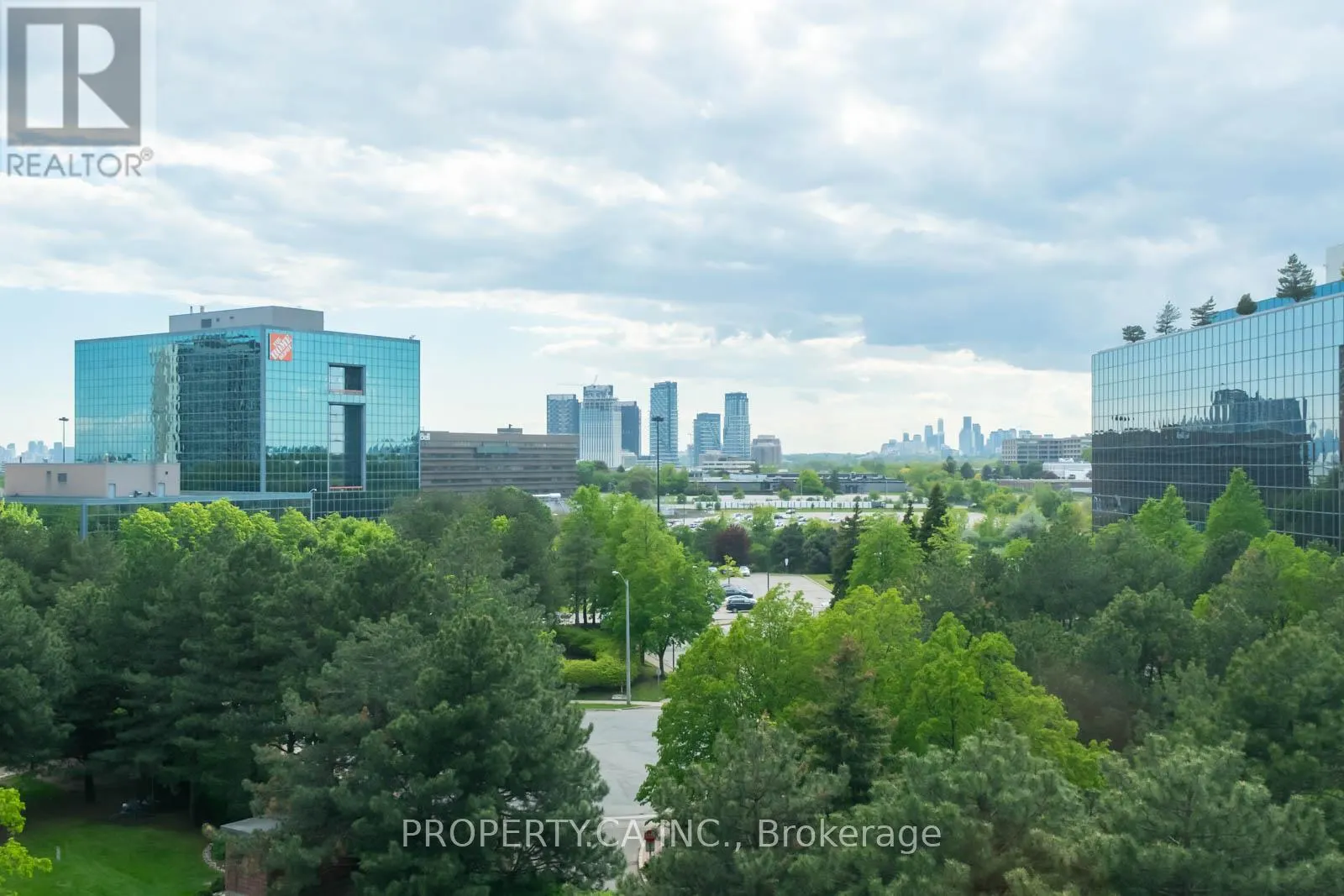 708 - 7 CONCORDE PLACE