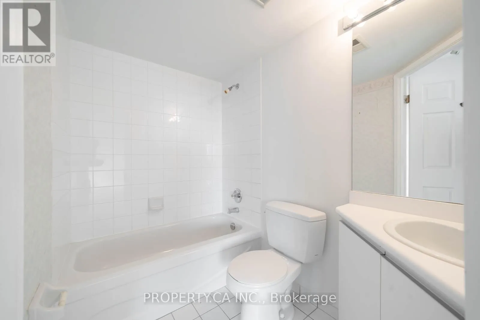 708 - 7 CONCORDE PLACE