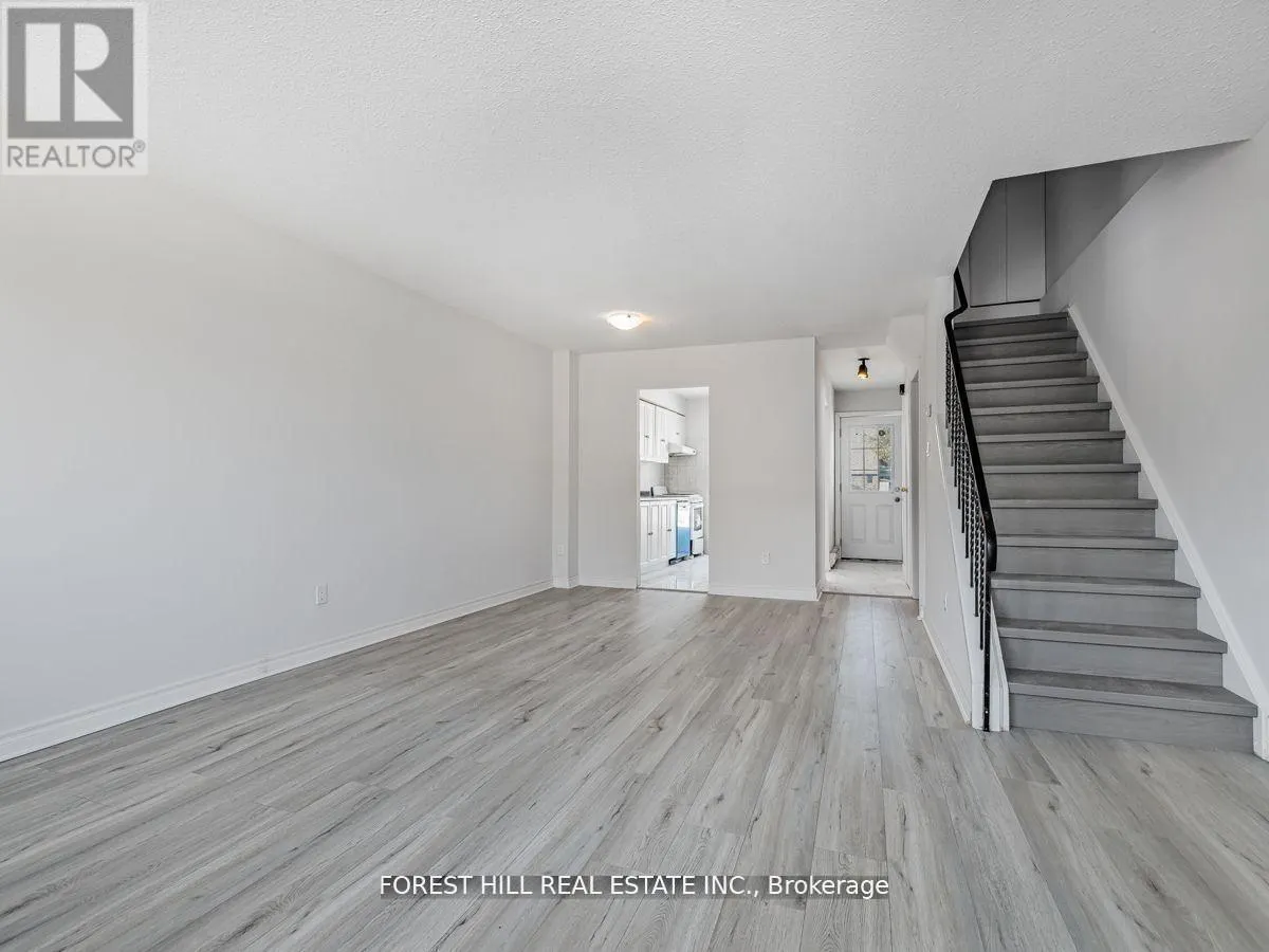 53 WOODY VINE WAY