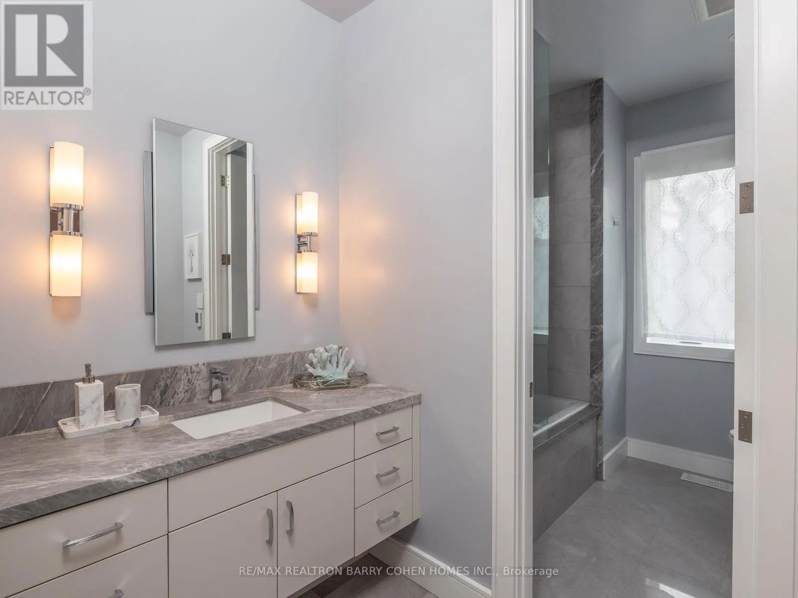 148 HIGHLAND CRESCENT