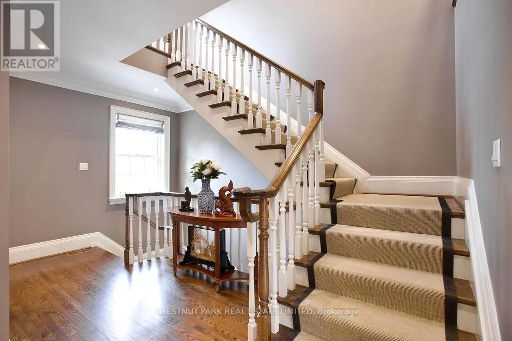 4 CORRIGAN CLOSE