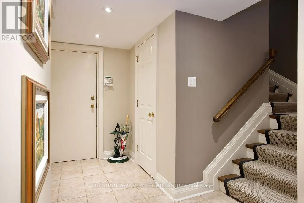 4 CORRIGAN CLOSE