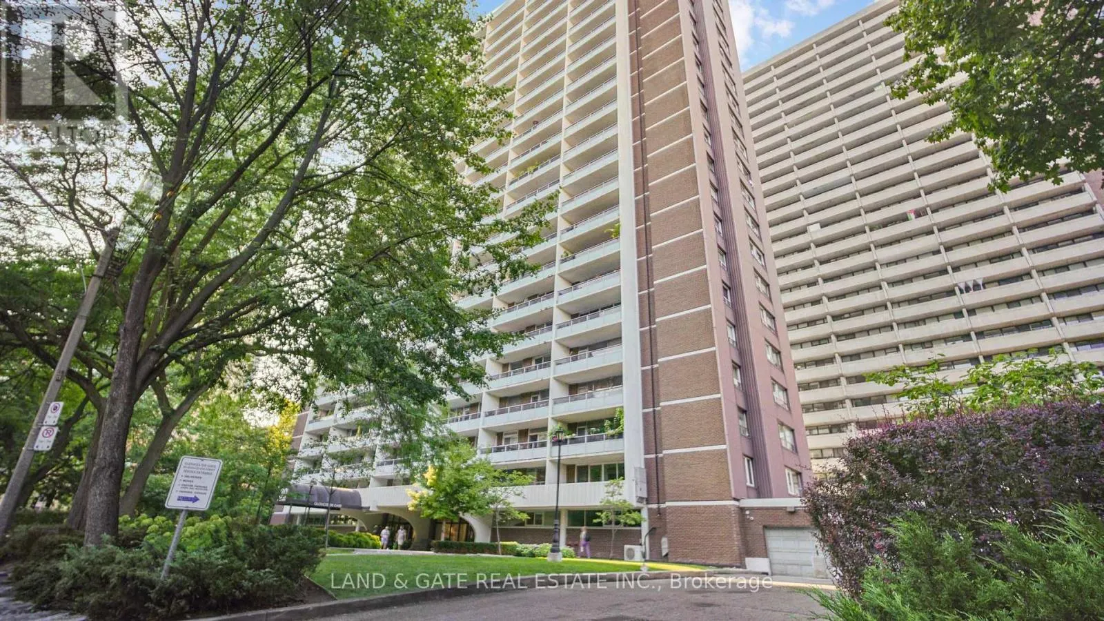 1607 - 30 GLOUCESTER STREET, #1607