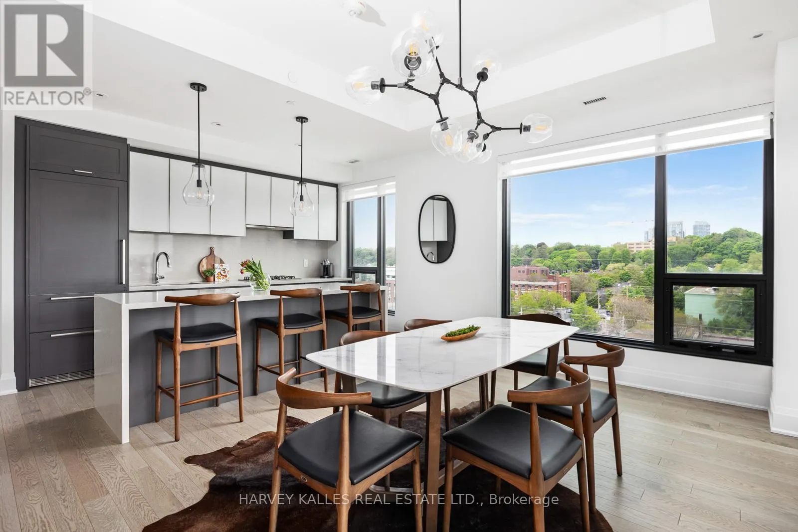 GPH20 - 280 HOWLAND AVENUE
