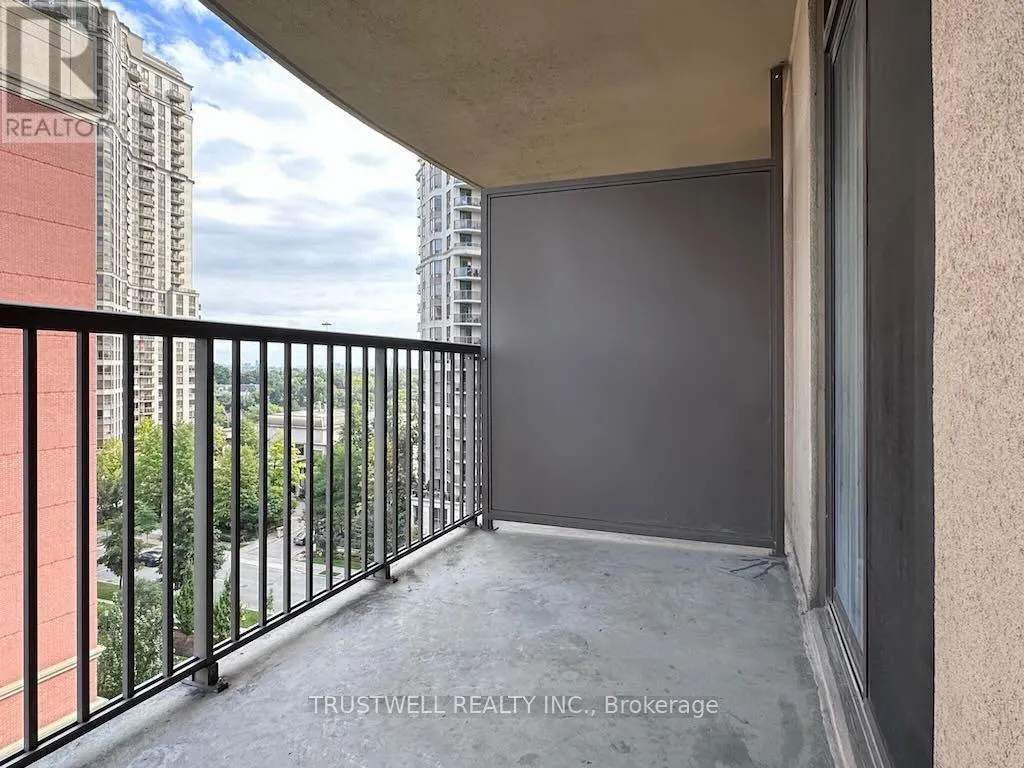 LPH05 - 51 HARRISON GARDEN BOULEVARD