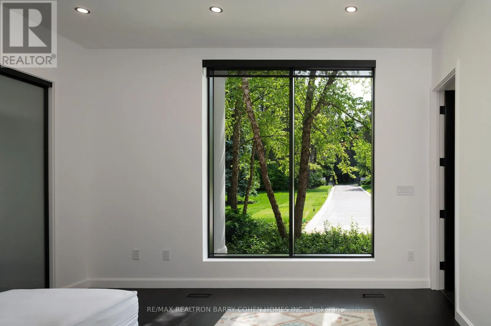 45 PARK LANE CIRCLE