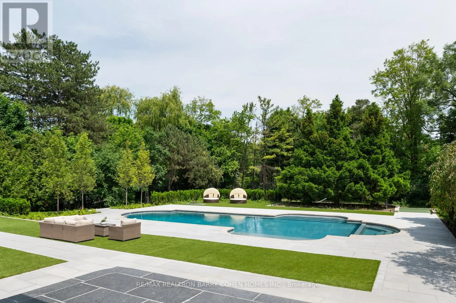 45 PARK LANE CIRCLE