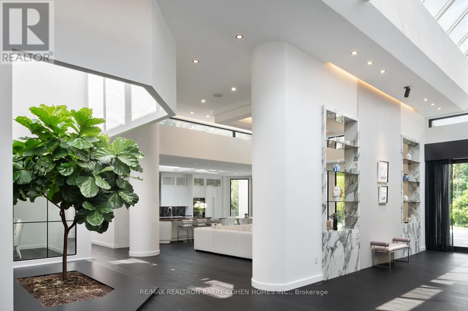 45 PARK LANE CIRCLE