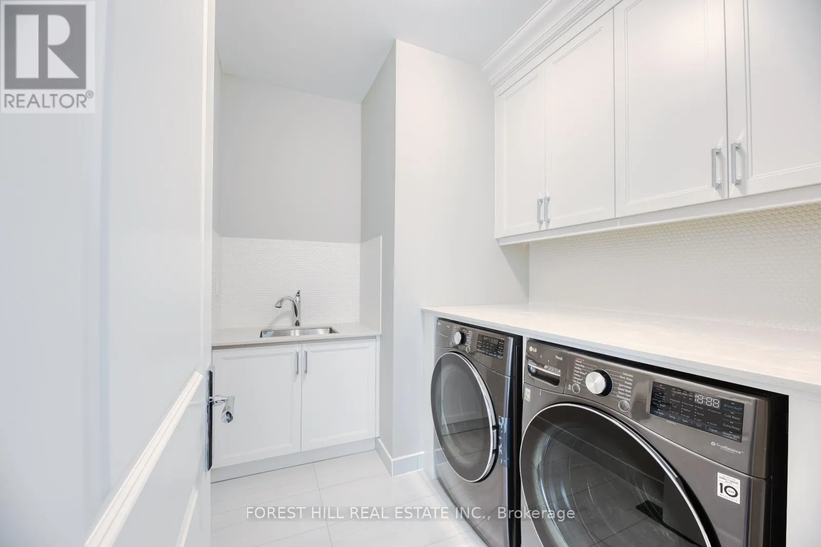 7 BECKY CHEUNG COURT