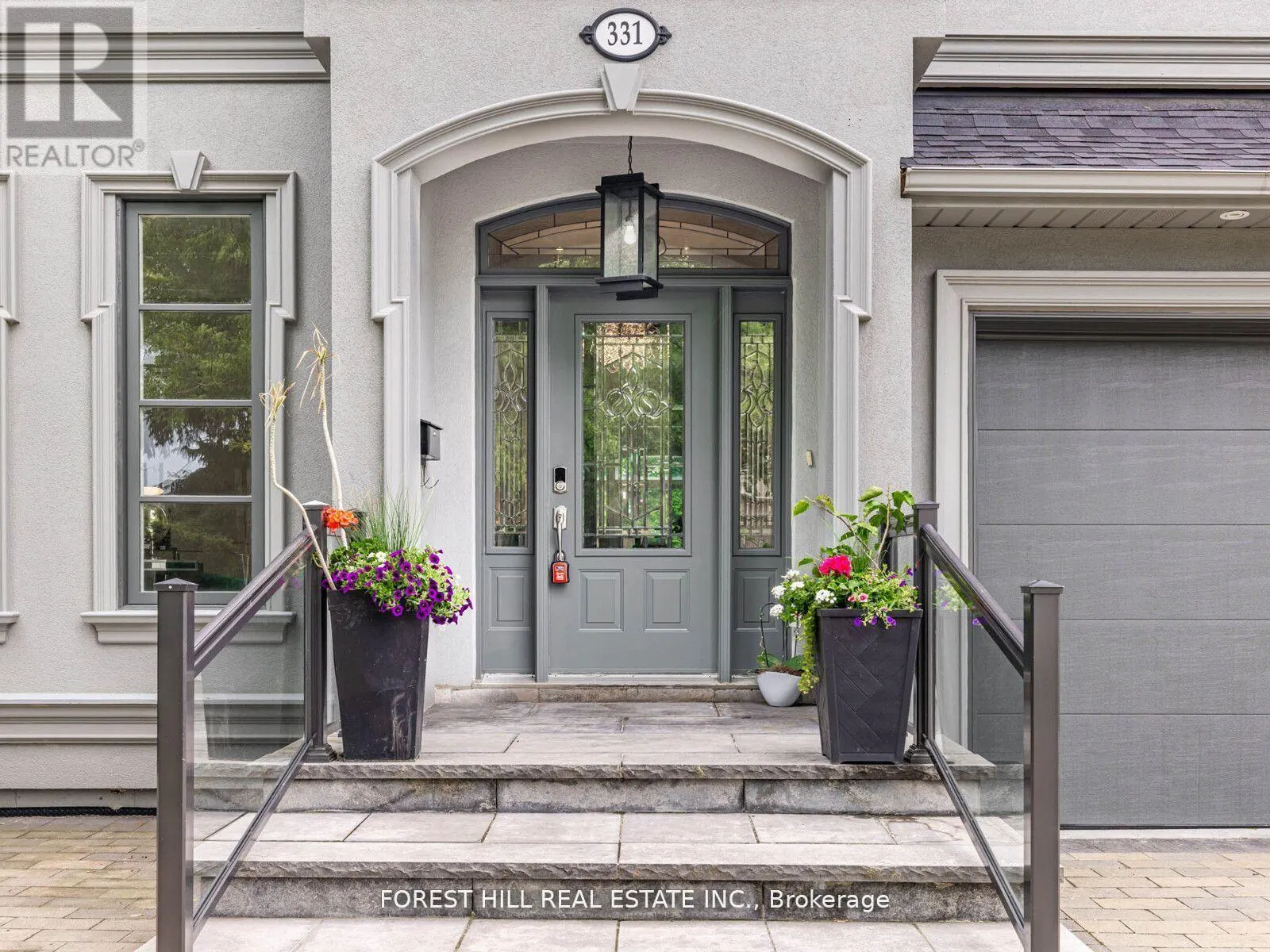 331 CONNAUGHT AVENUE