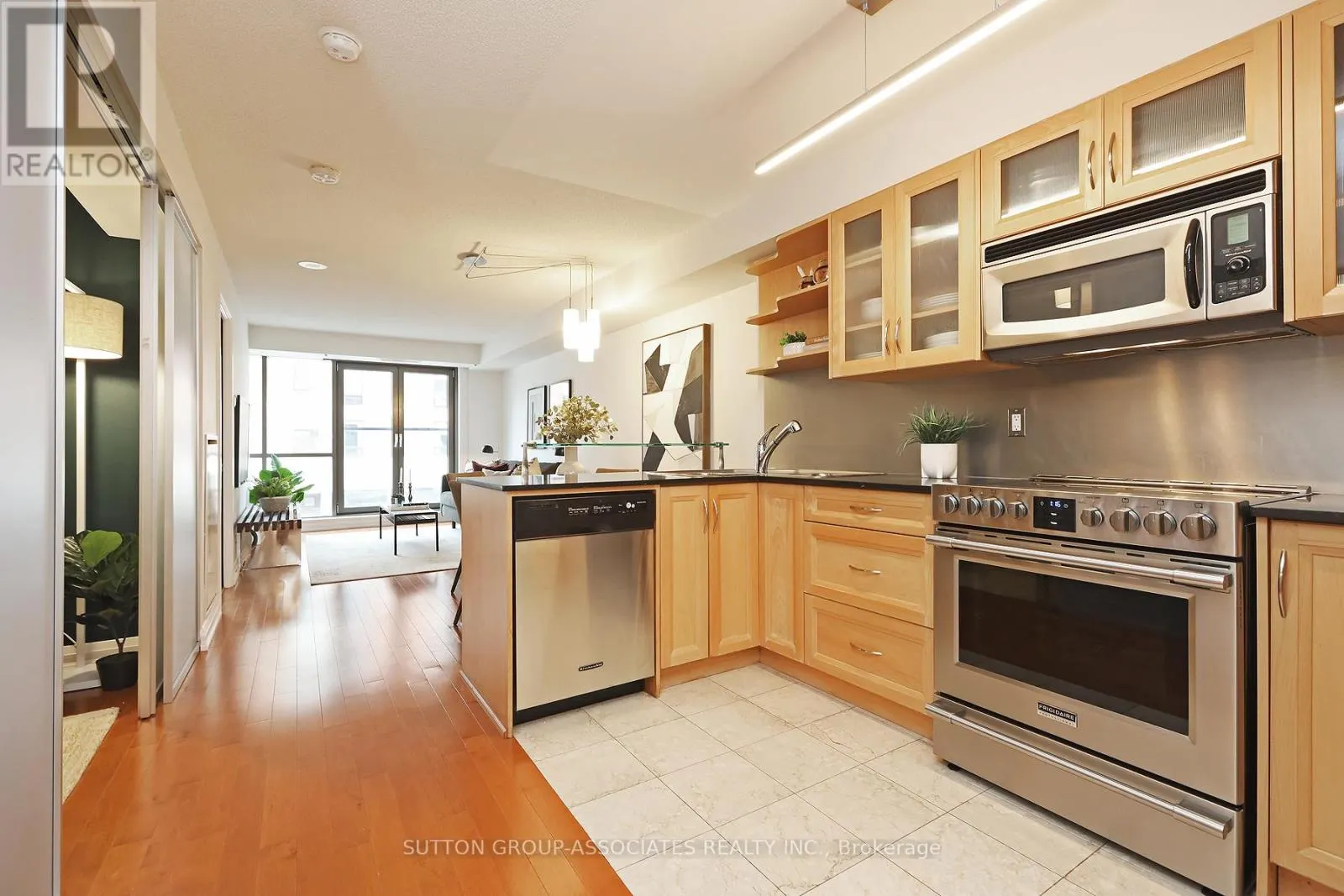 304 - 3 MCALPINE STREET