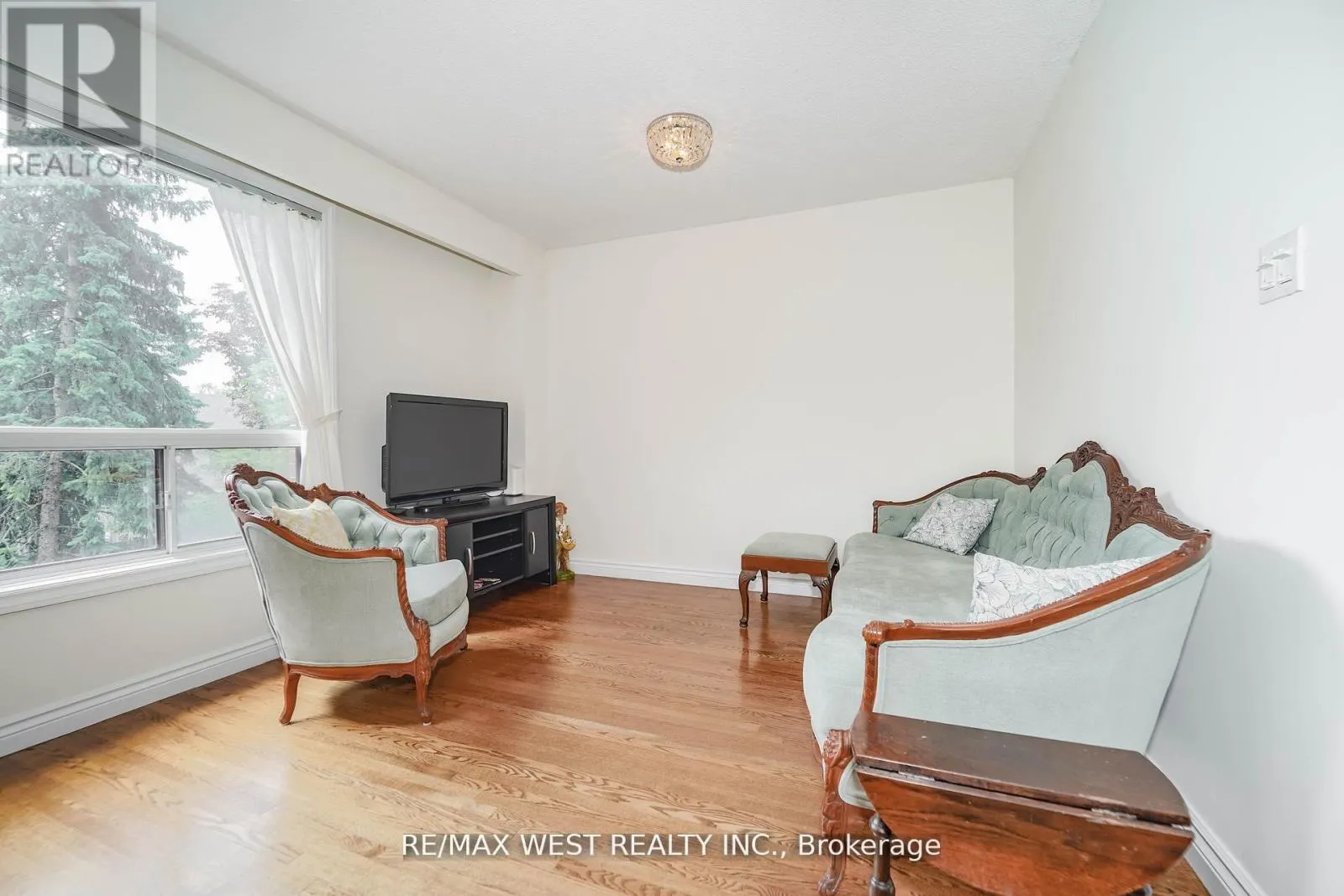 6 YETTA SHEPWAY
