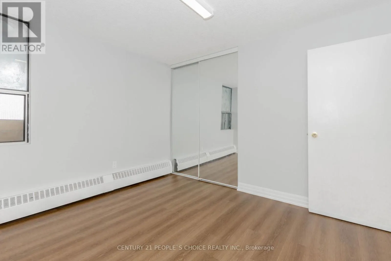 1105 - 45 SUNRISE AVENUE