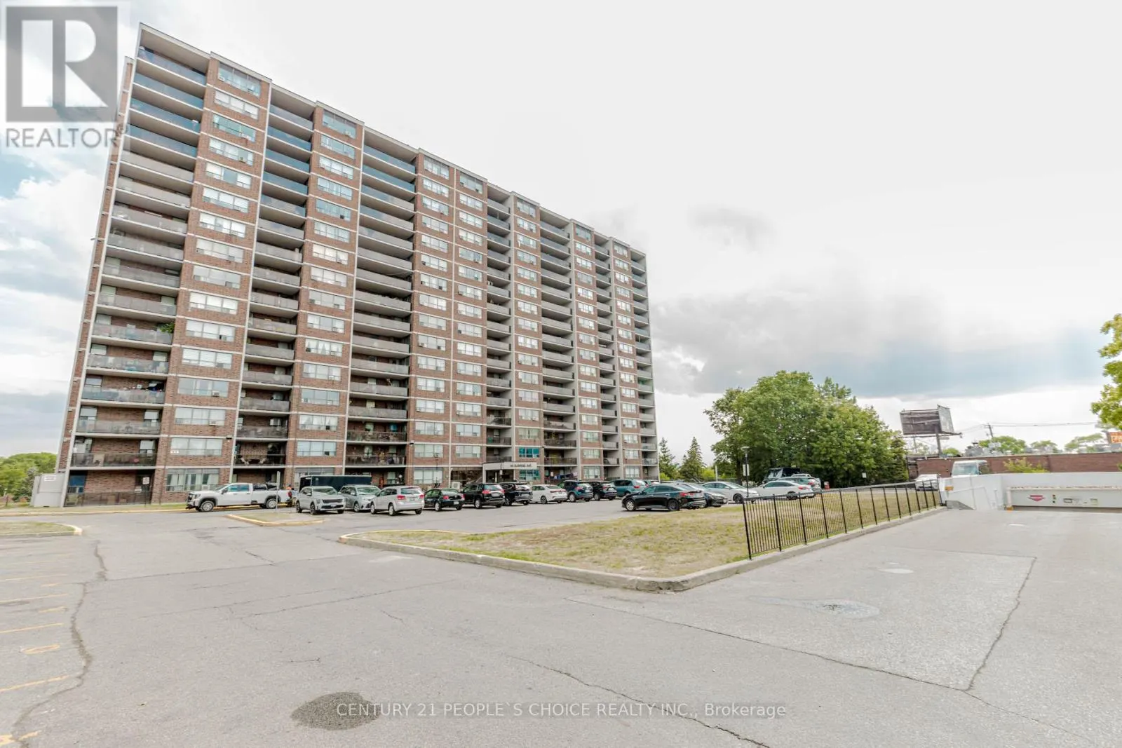 1105 - 45 SUNRISE AVENUE