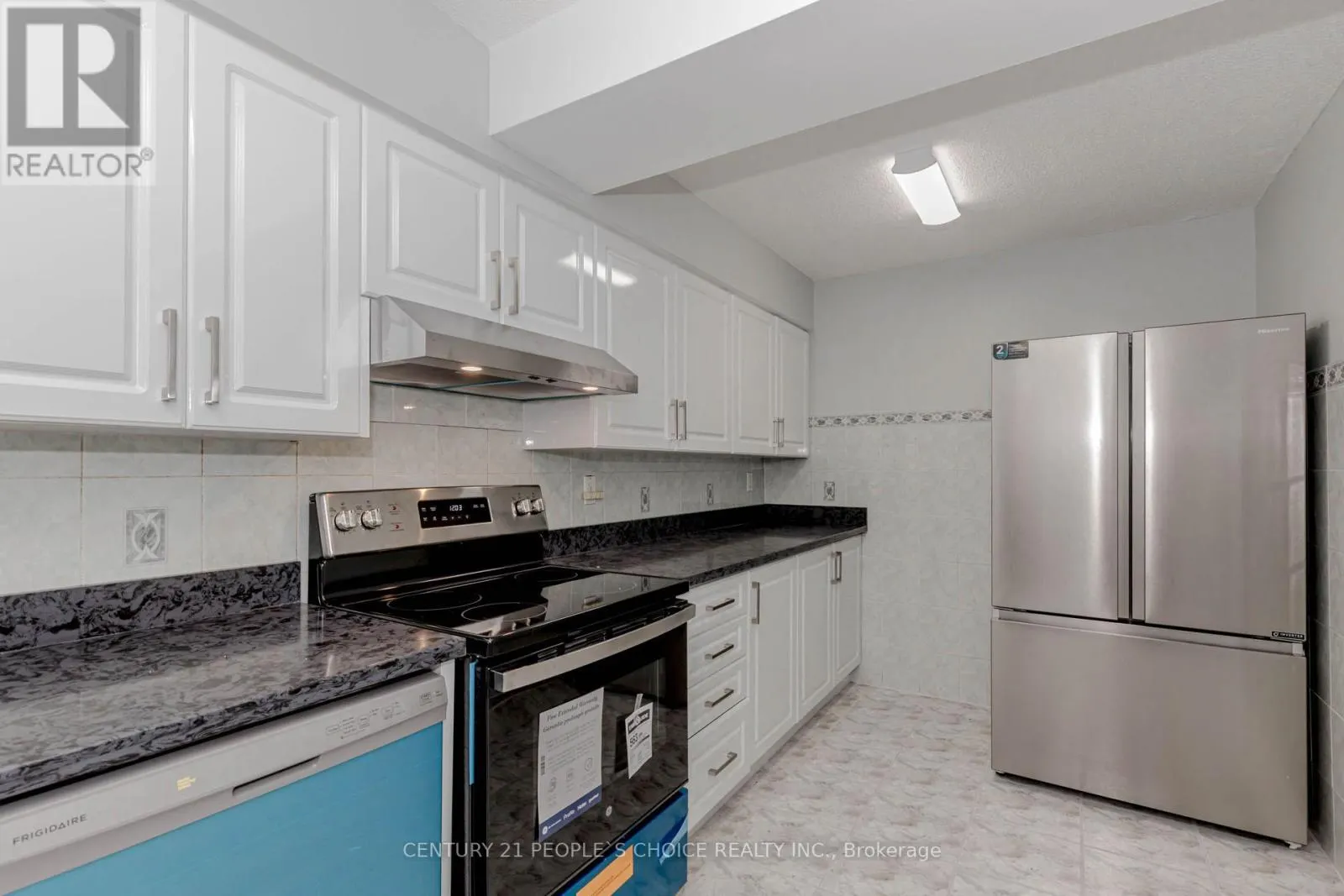 1105 - 45 SUNRISE AVENUE