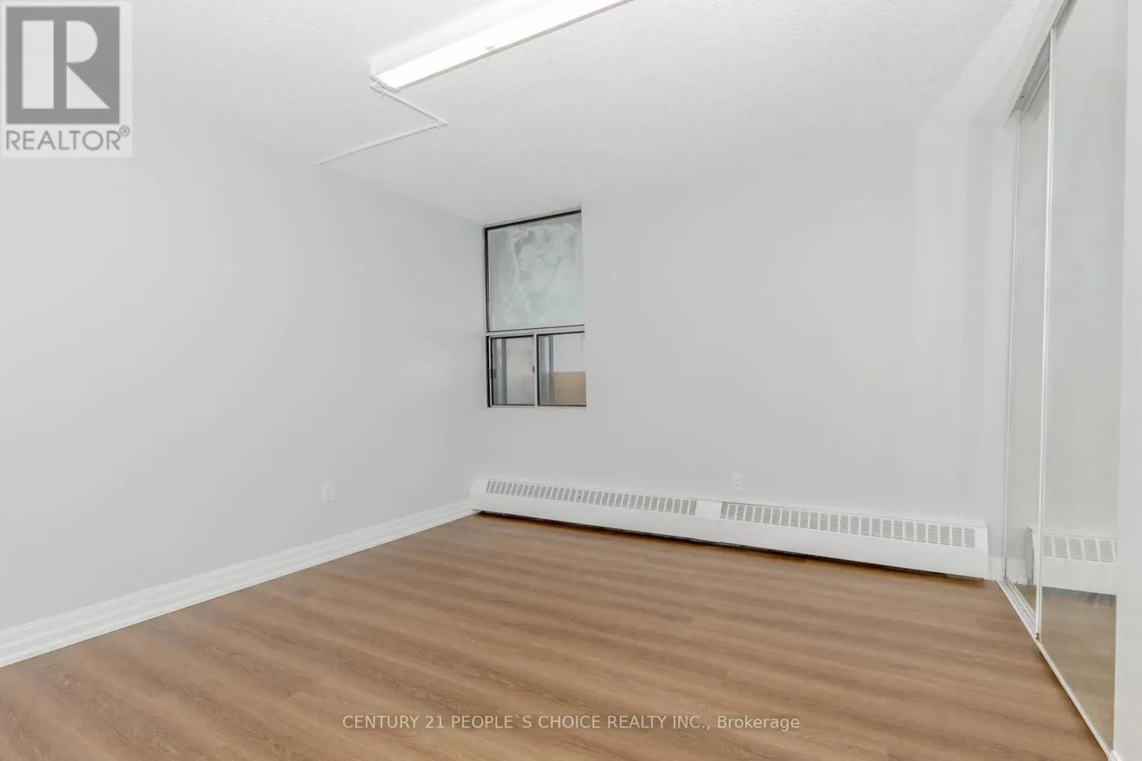 1105 - 45 SUNRISE AVENUE