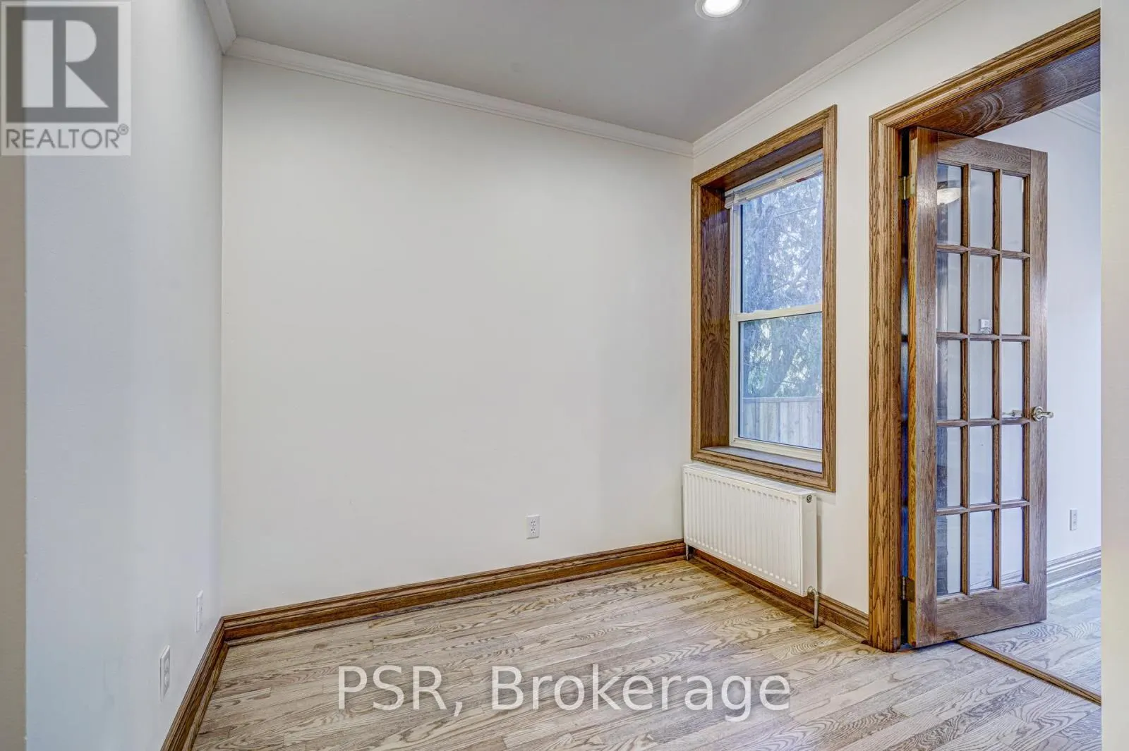 98 ROSELAWN AVENUE