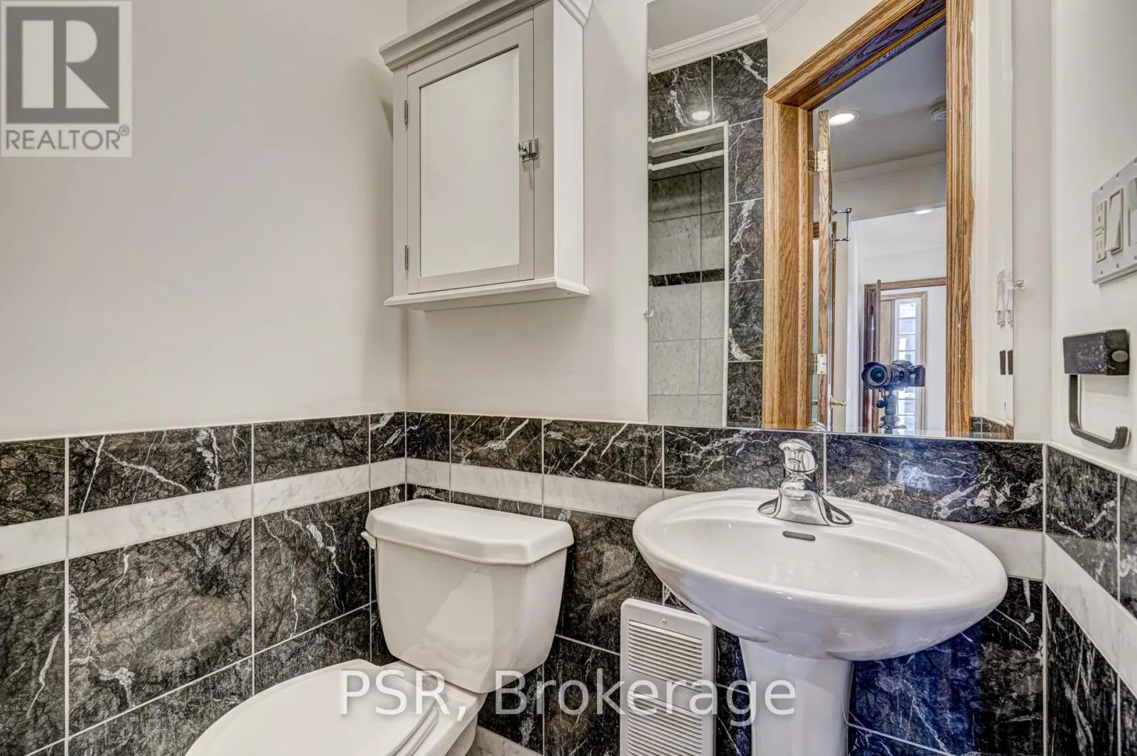 98 ROSELAWN AVENUE