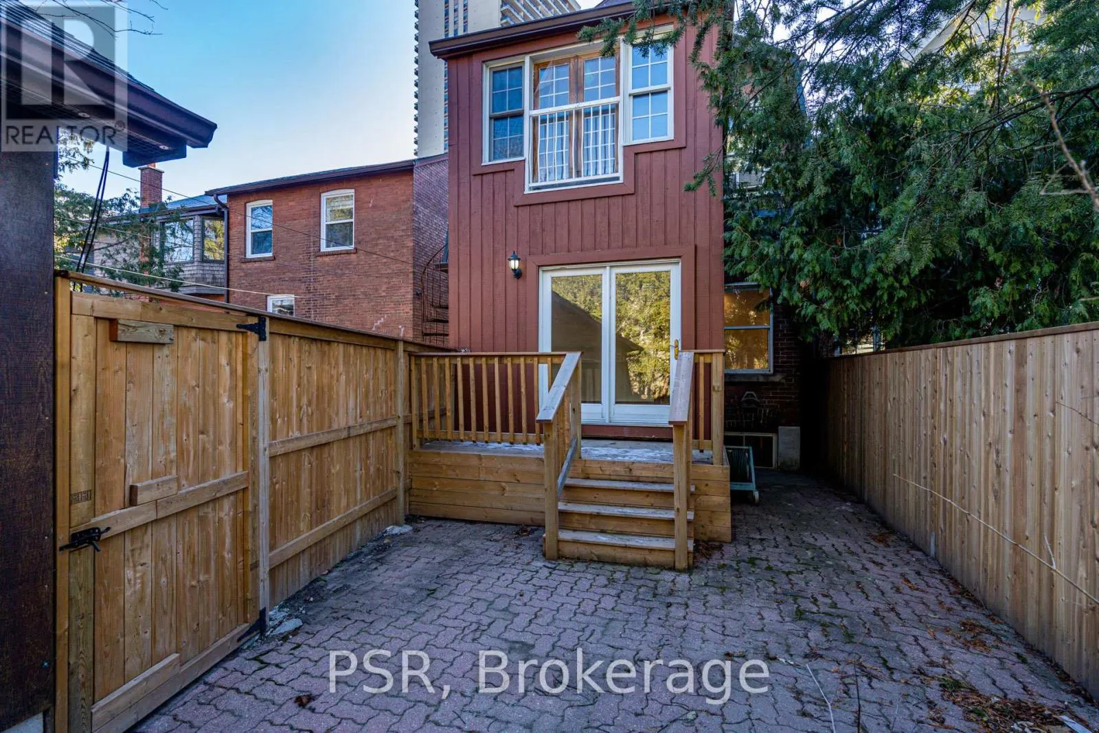 98 ROSELAWN AVENUE