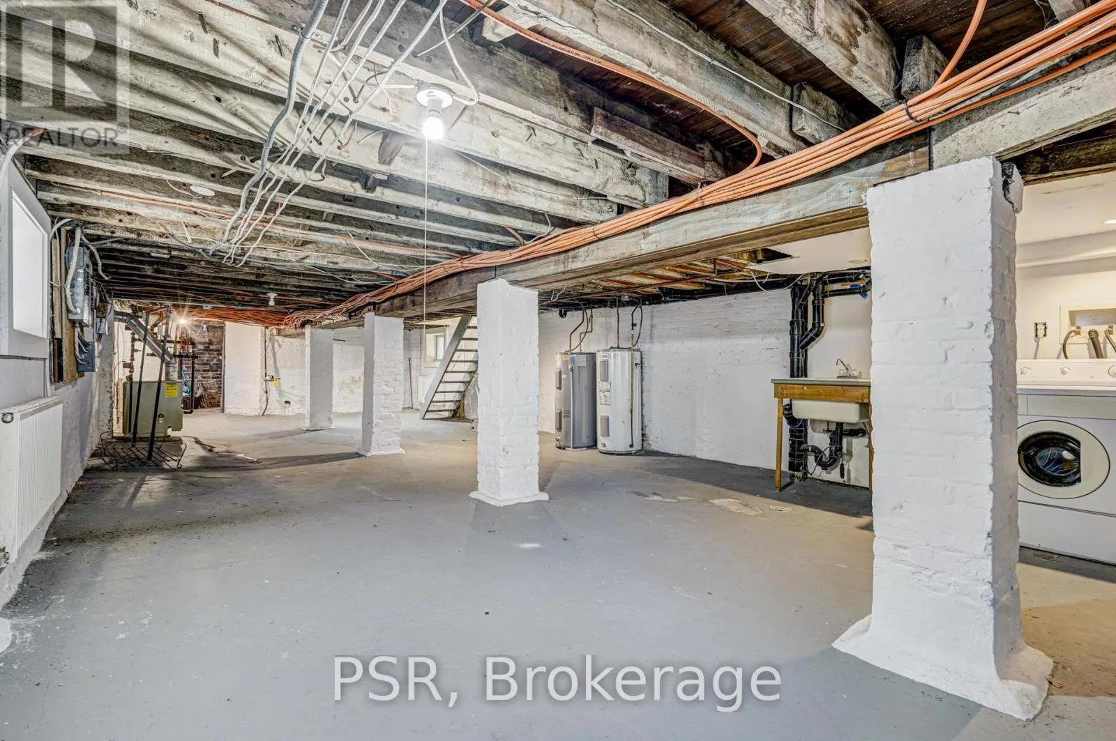 98 ROSELAWN AVENUE