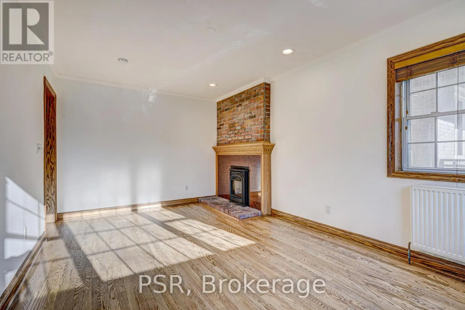98 ROSELAWN AVENUE