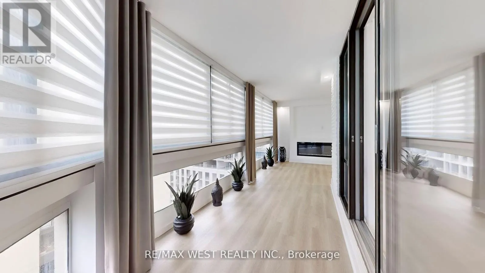 801 - 240 HEATH STREET W
