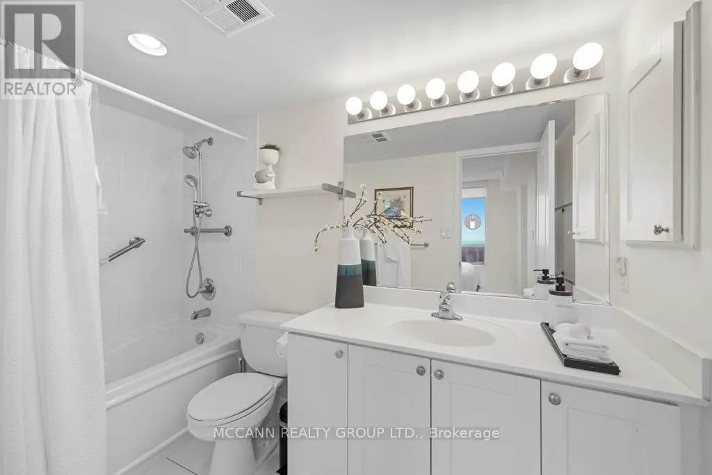 1807 - 3 REAN DRIVE