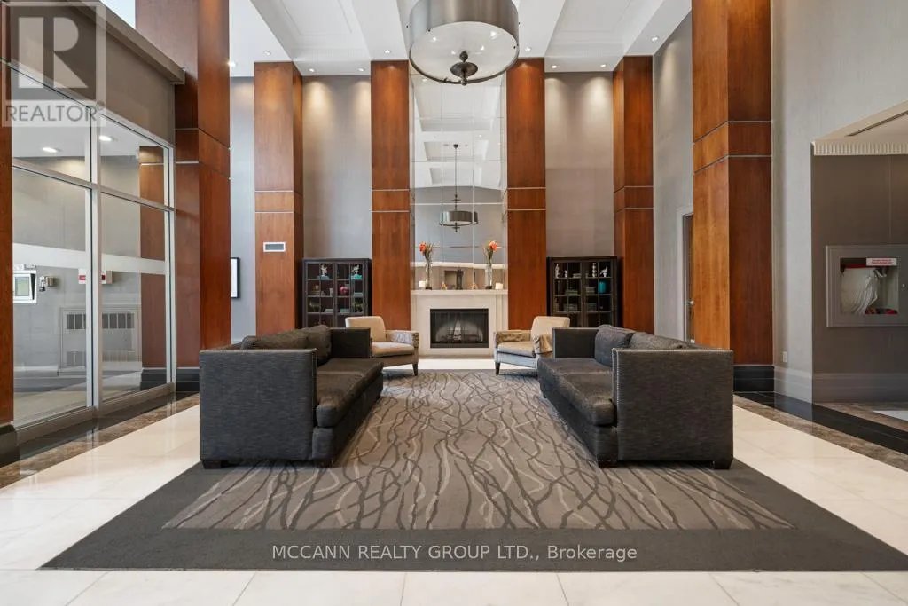 1807 - 3 REAN DRIVE