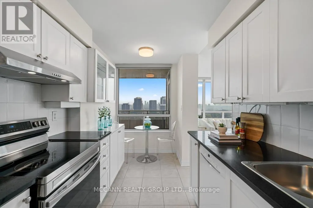 1807 - 3 REAN DRIVE
