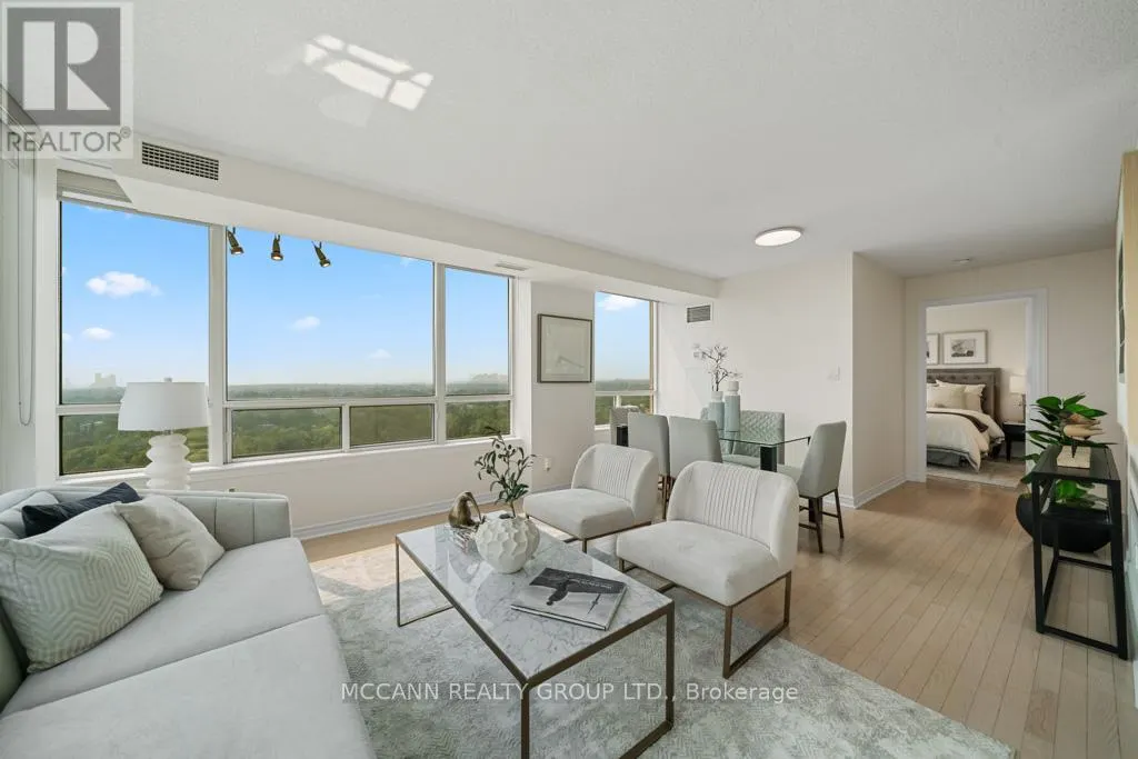 1807 - 3 REAN DRIVE