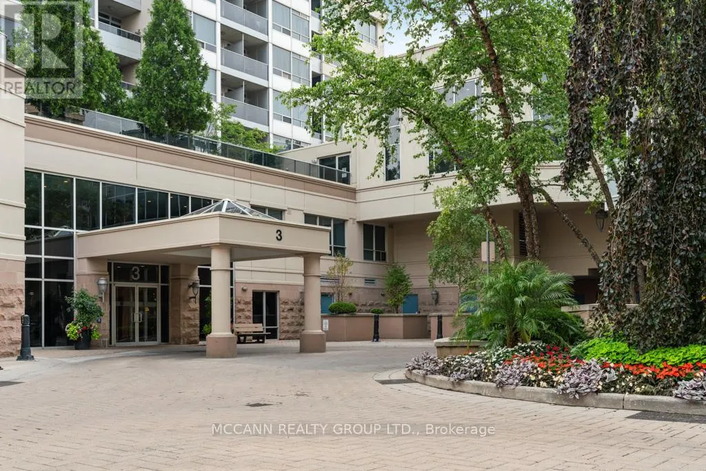 1807 - 3 REAN DRIVE