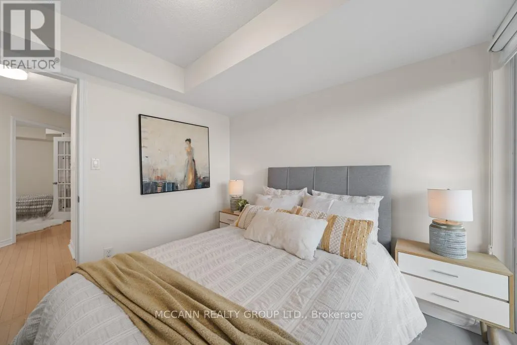 1807 - 3 REAN DRIVE
