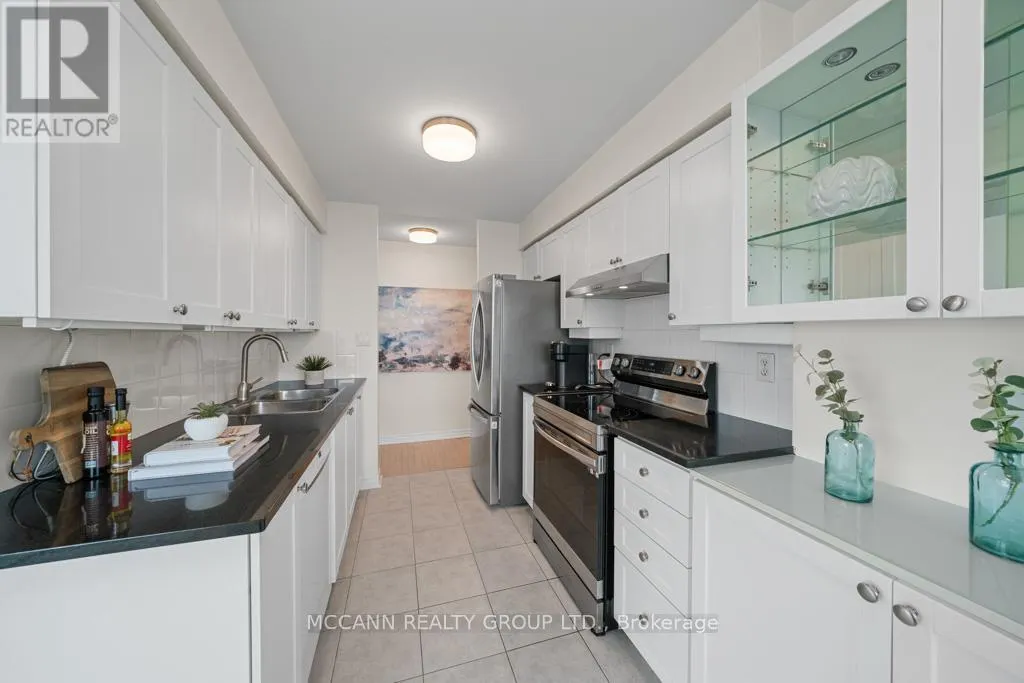 1807 - 3 REAN DRIVE
