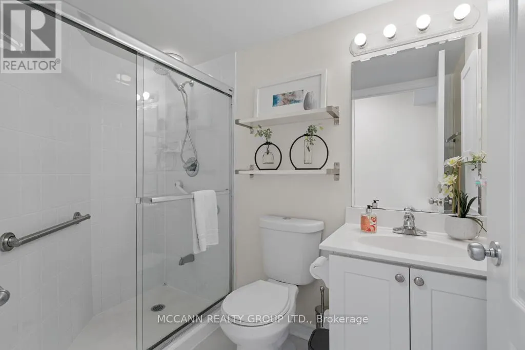 1807 - 3 REAN DRIVE