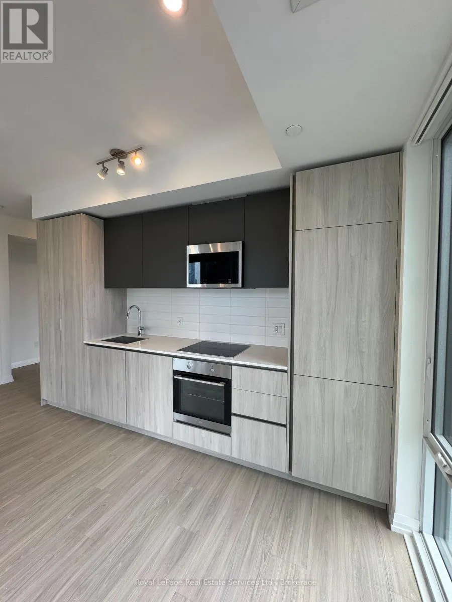 2725 - 28 WIDMER STREET, #2725