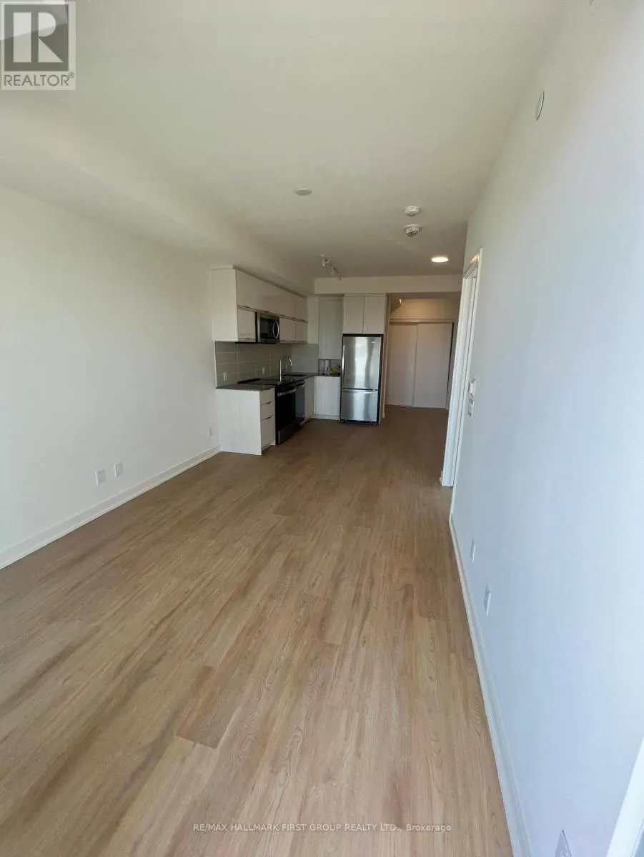 501 - 10 DEERLICK COURT