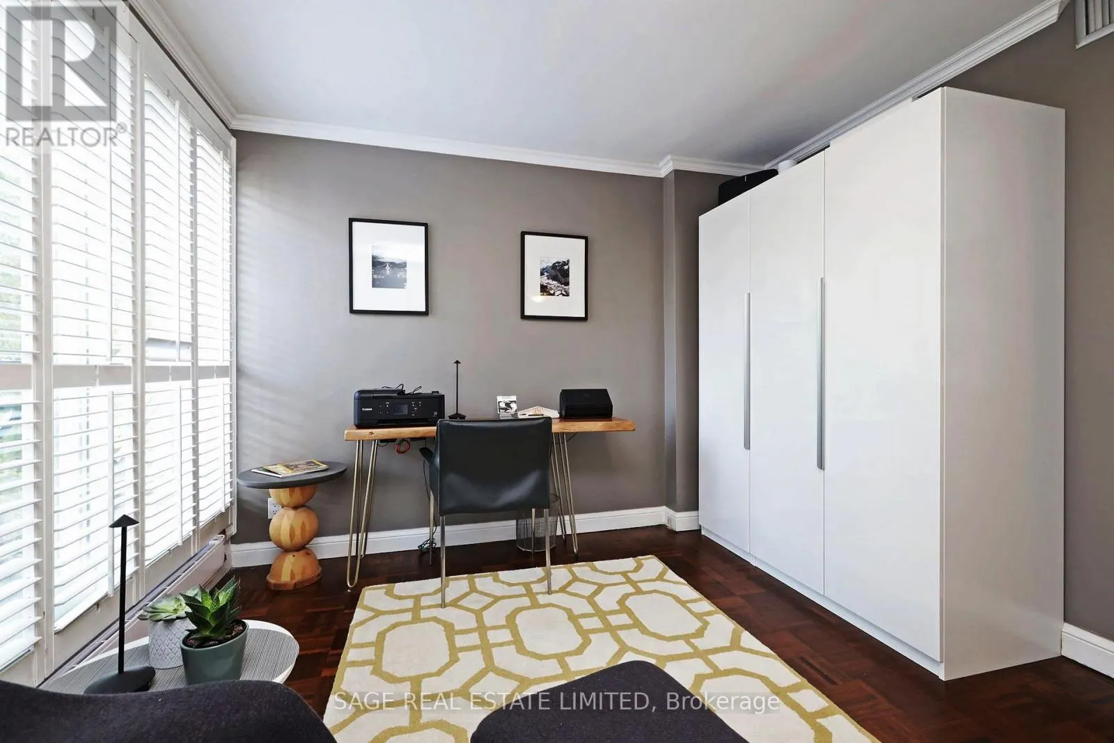 9 - 105 HEATH STREET W