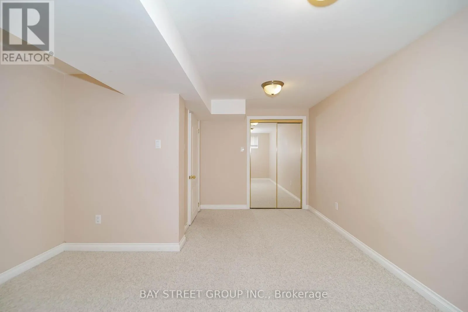 683 CONACHER DRIVE