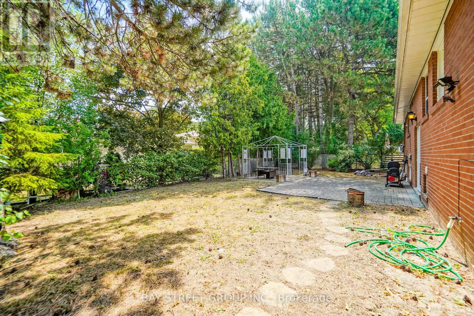 683 CONACHER DRIVE