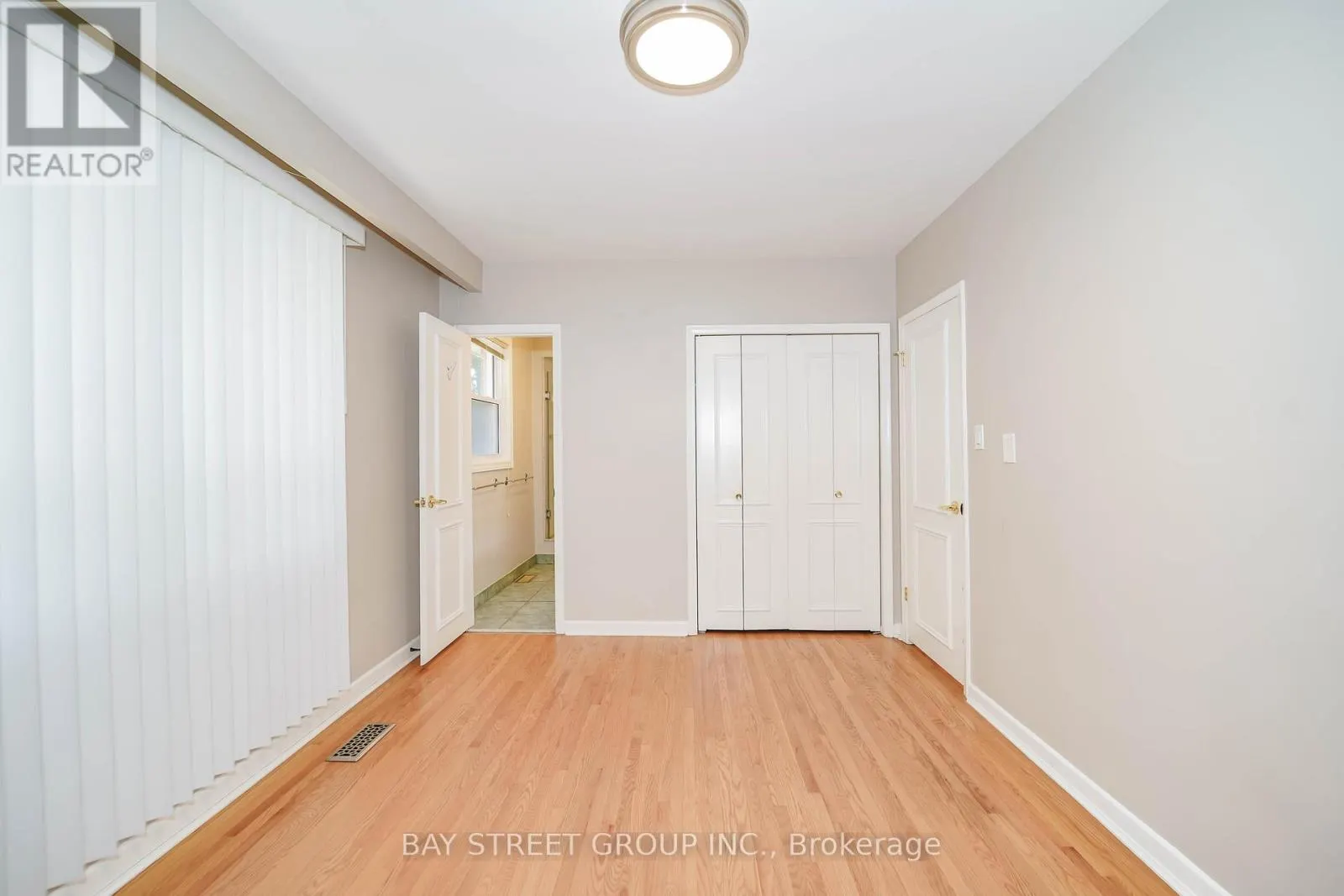 683 CONACHER DRIVE