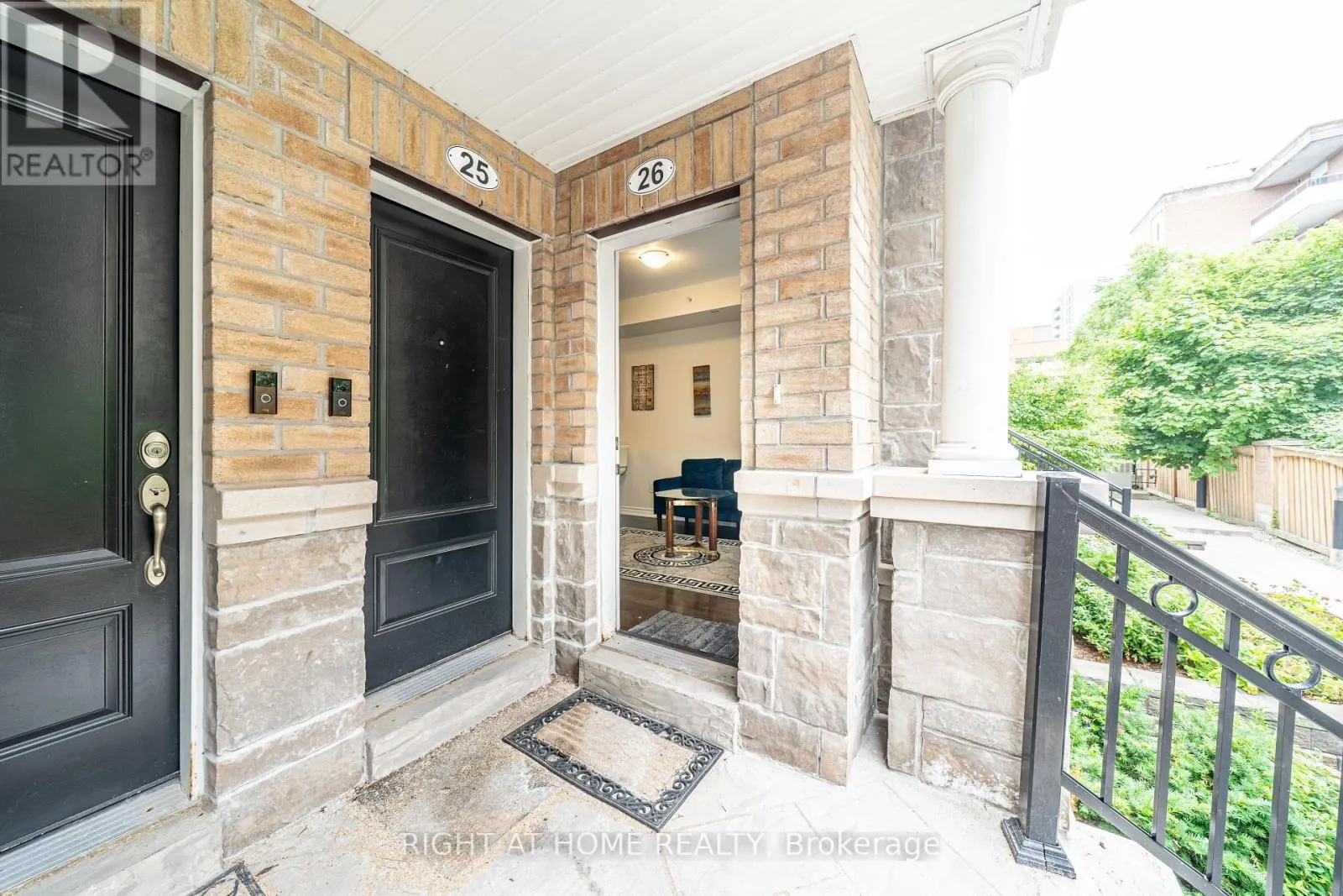 26 - 39 DREWRY AVENUE