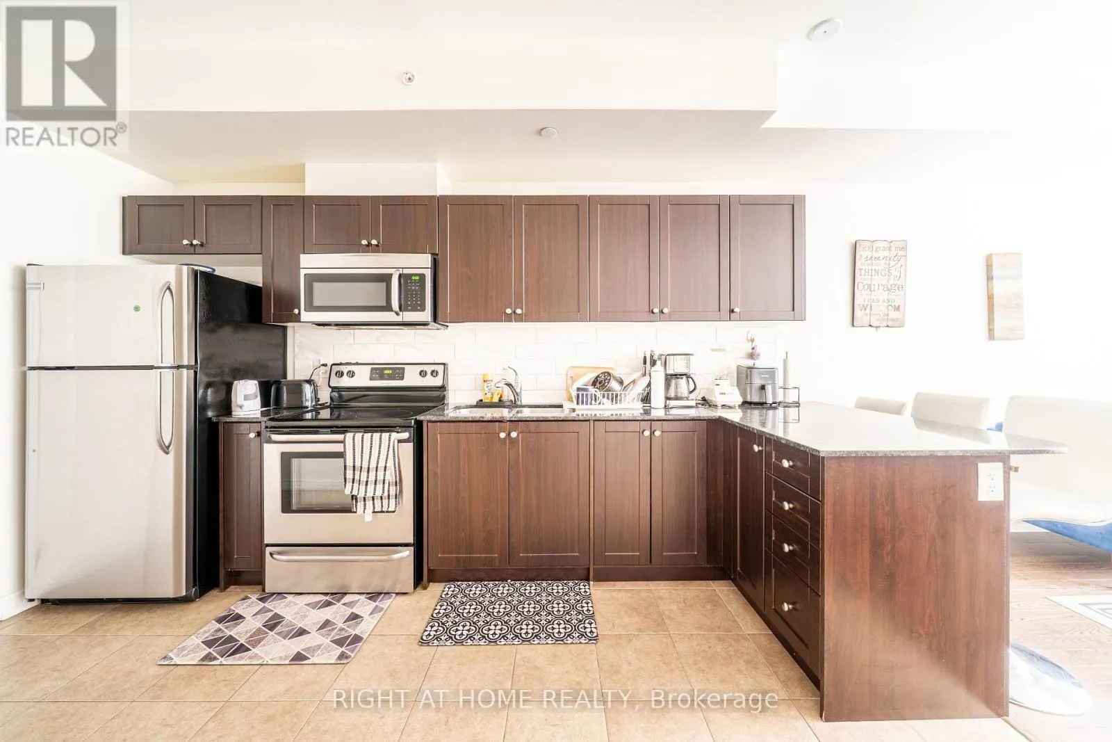 26 - 39 DREWRY AVENUE