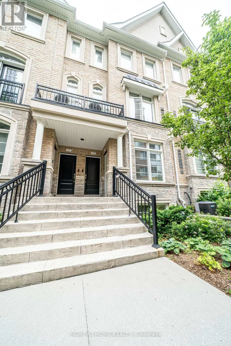 26 - 39 DREWRY AVENUE