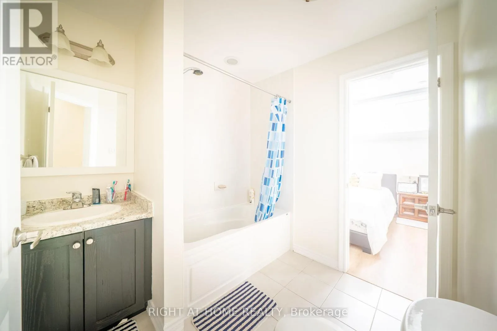 26 - 39 DREWRY AVENUE