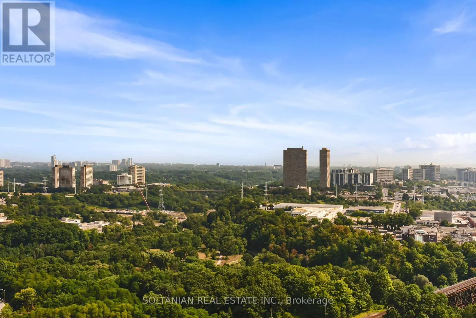 3204 - 10 INN ON THE PARK DRIVE
