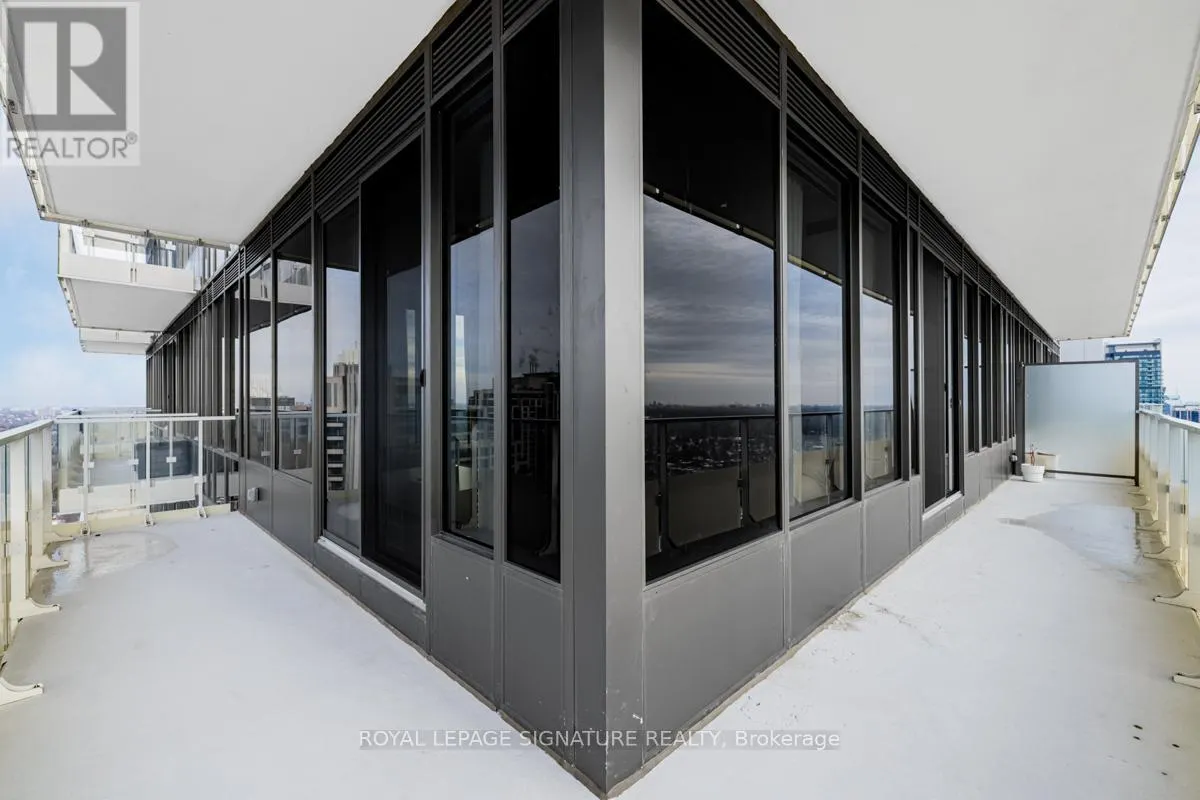 PH 506 - 75 CANTERBURY PLACE