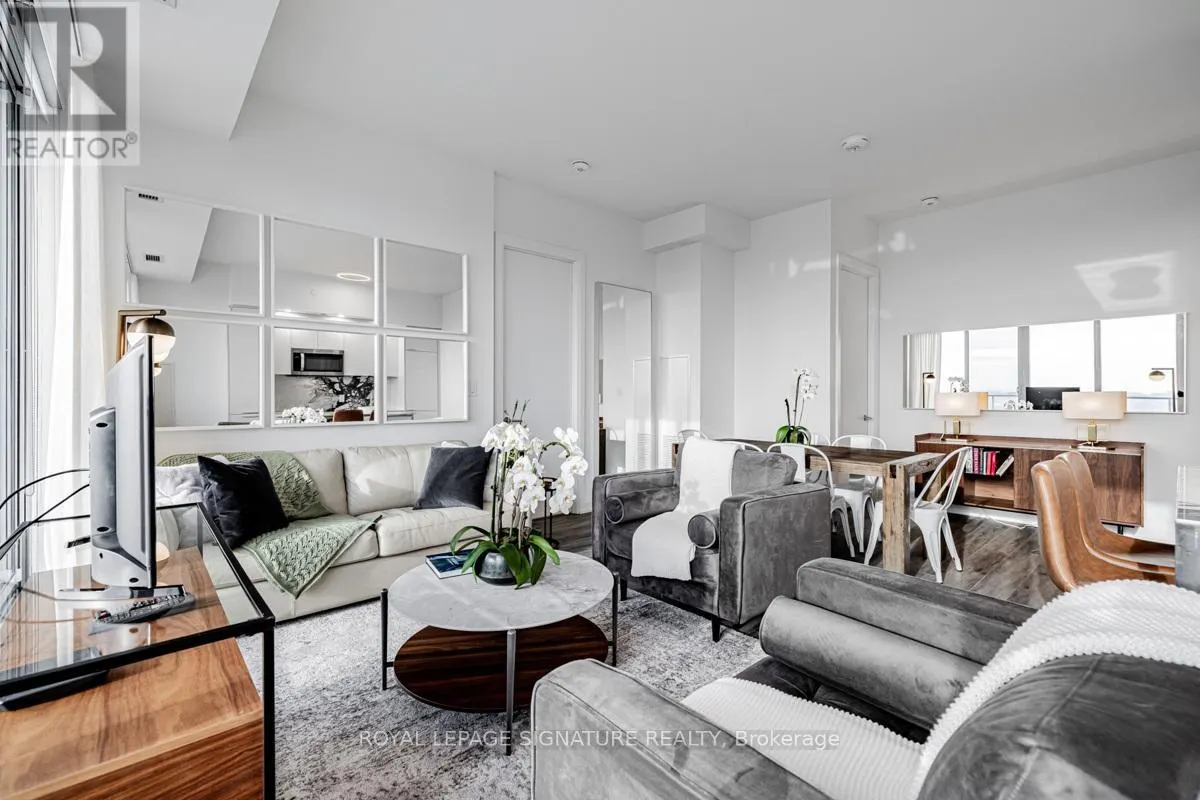 PH 506 - 75 CANTERBURY PLACE