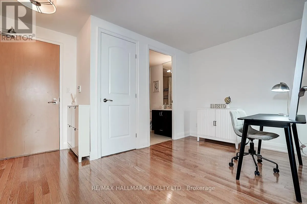 819 - 1 BEDFORD ROAD