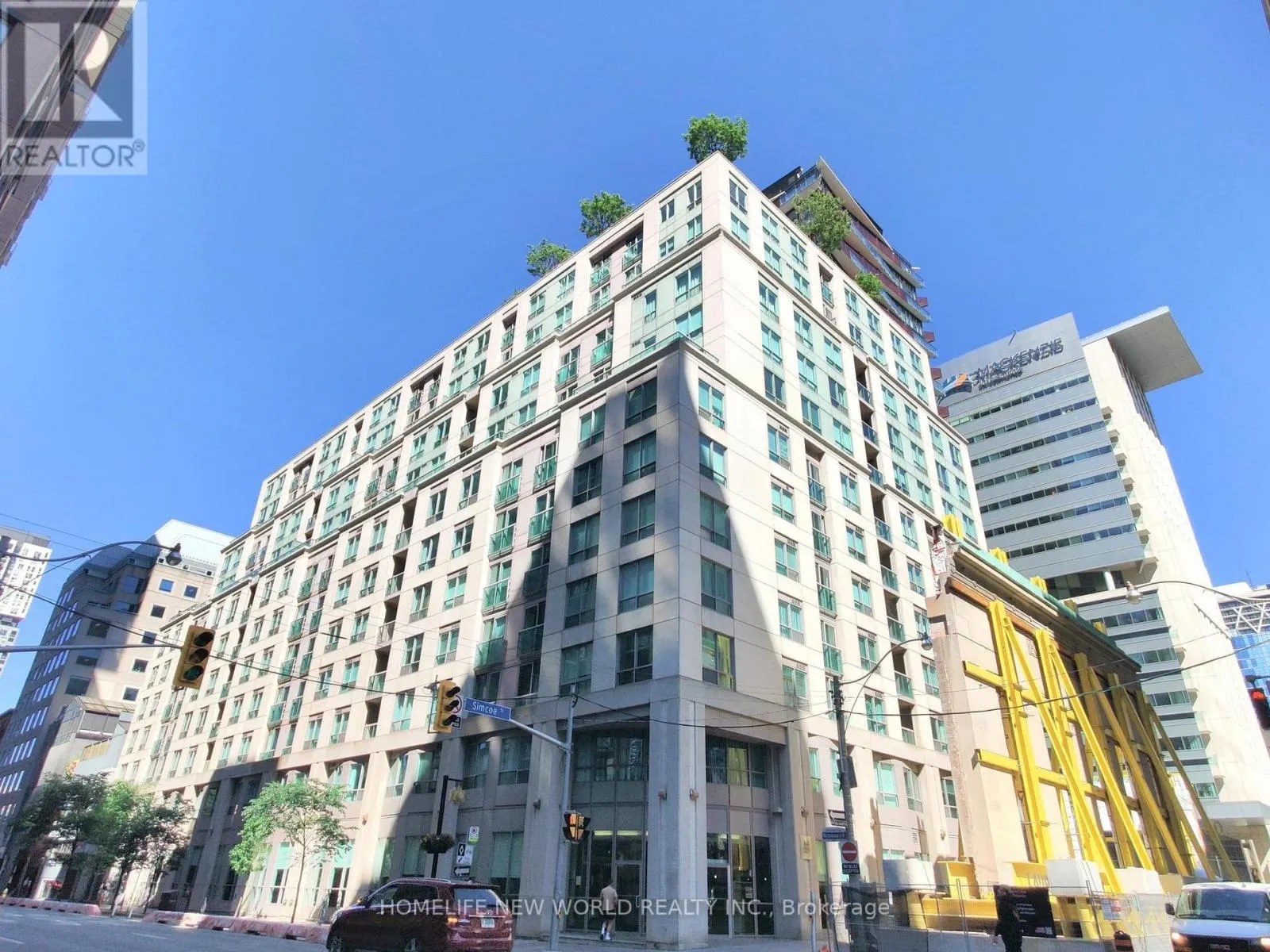 303 - 168 SIMCOE STREET